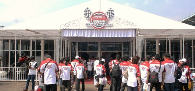 Sentul – PT. Astra Otoparts bekerja sama dengan tabloid Otomotif menggelar acara yang bertajuk “Federal Parts Vaganza II – The Ultimate Racing Experience”. Acara tersebut dilangsungkan di Sirkuit Sentul (30/4)....